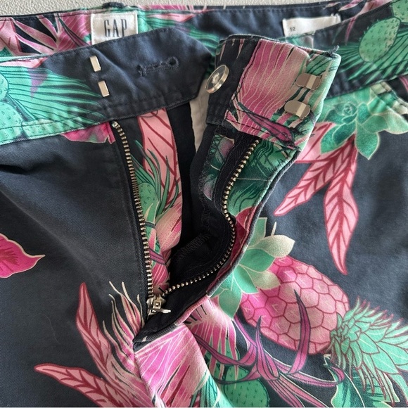 Gap tropical women’s shorts - Picture 7 of 10